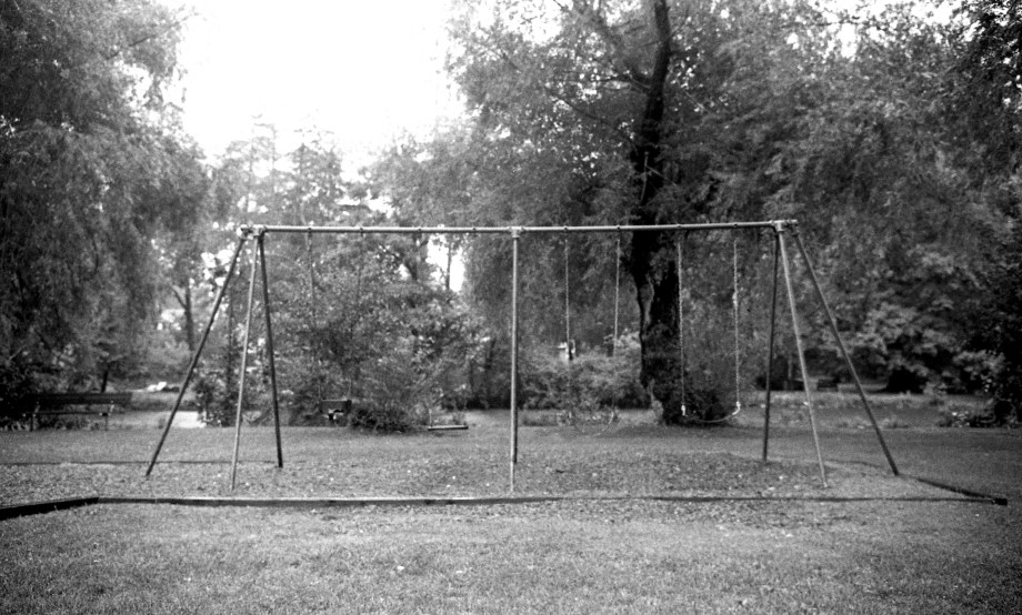 swing frame.jpg